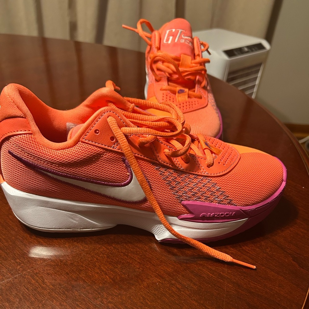 NWOT Nike Air Zoom GT Academy Bright Orange with Pink Accents